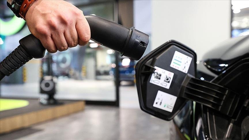 EU parliament approves ban on gas, diesel cars by 2035 EU parliament approves ban on gas, diesel cars by 2035