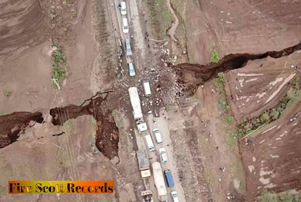 New ocean forming, to split Africa into two, scientists say New ocean forming, to split Africa into two, scientists say