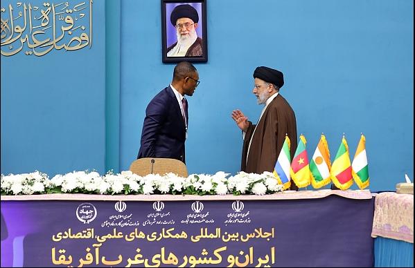 Unlike Western countries, we pursue the expansion of relations with Africa with the aim of developing these nations, not because of the riches of the region. Unlike Western countries, we pursue the expansion of relations with Africa with the aim of developing these nations, not because of the riches of the region.
