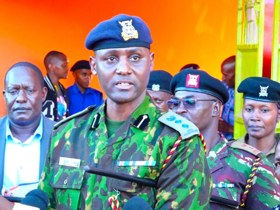 Cops impounds rolls of KRA stickers, fake liquor in Murang'a Cops impounds rolls of KRA stickers, fake liquor in Murang'a
