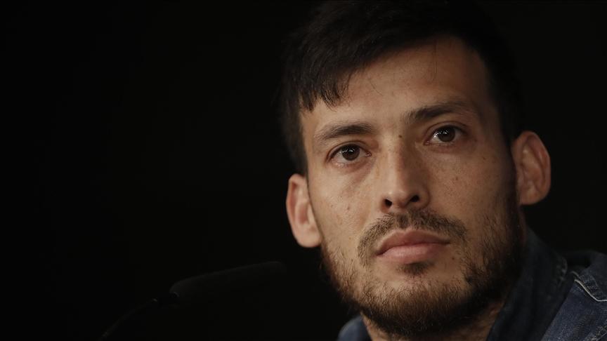 David Silva extend Real Sociedad contract David Silva extend Real Sociedad contract