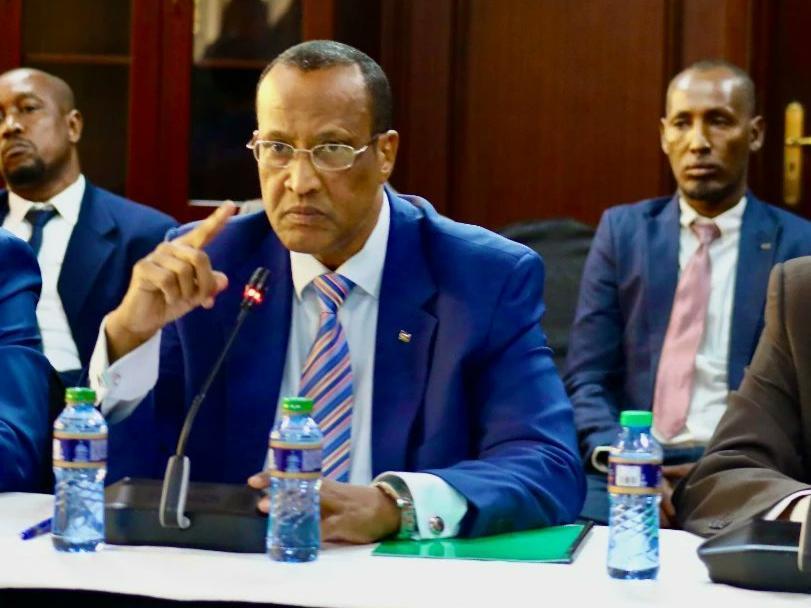 Garissa Governor under fire over loss of funds at water company Garissa Governor under fire over loss of funds at water company