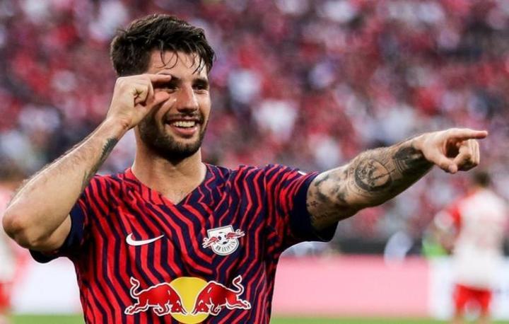 Liverpool to sign Szoboszlai for £60m Liverpool to sign Szoboszlai for £60m