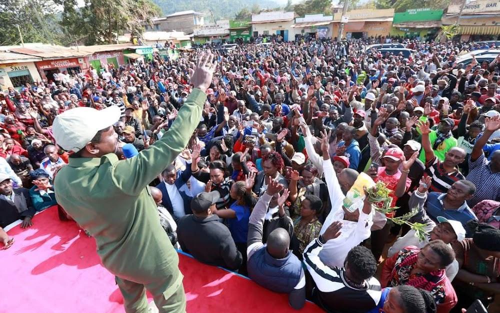 Kalonzo leads Ukambani leaders in Saba Saba protests Kalonzo leads Ukambani leaders in Saba Saba protests