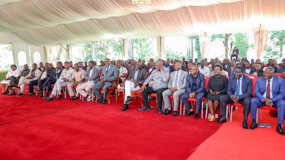 PHOTOS: Ruto calls for unity in meeting with Kisii leaders PHOTOS: Ruto calls for unity in meeting with Kisii leaders