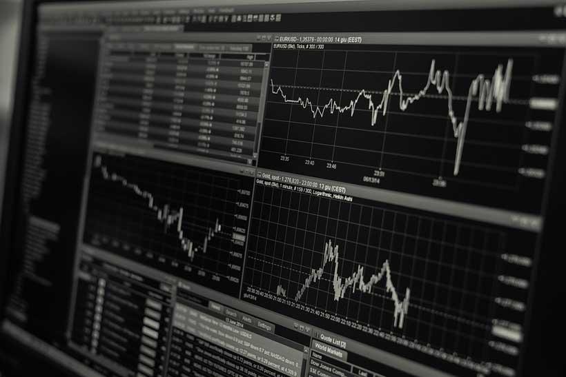 Global economy a mixed bag, horizon uncertain Global economy a mixed bag, horizon uncertain