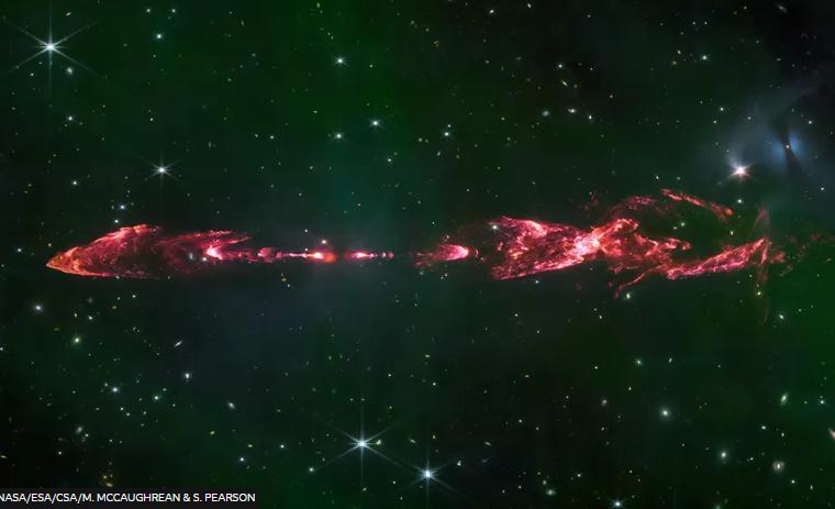 Space Telescope records Baby star's first screams Space Telescope records Baby star's first screams