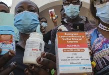 Authorities warn that fake HIV drugs are found in Kenya despite a crackdown on counterfeits Authorities warn that fake HIV drugs are found in Kenya despite a crackdown on counterfeits