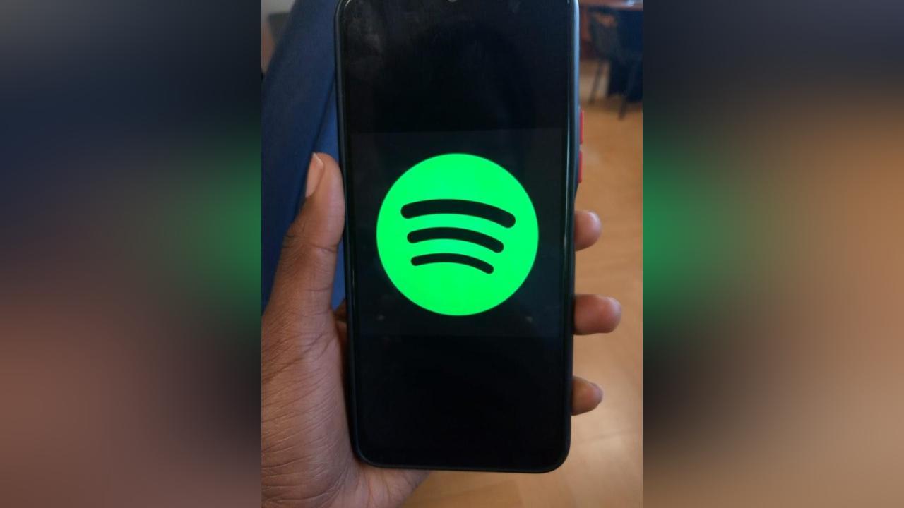 Spotify to axe 17% of staff to save costs Spotify to axe 17% of staff to save costs