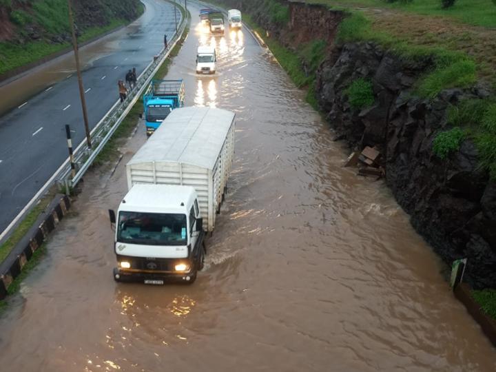 Several stranded as Thika road rendered impassable by floods