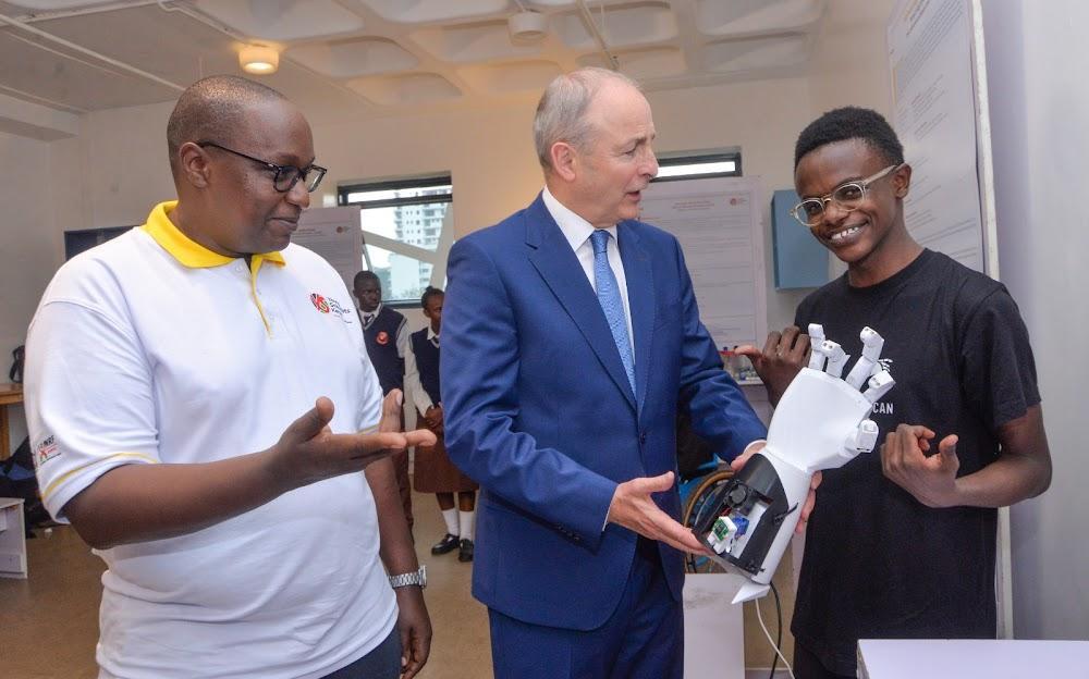 Over 1,700 projects submitted for students' science contest Over 1,700 projects submitted for students' science contest