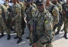 Police officers and soldiers arrive in Haiti, joining Kenya-led mission against violent gangs Police officers and soldiers arrive in Haiti, joining Kenya-led mission against violent gangs