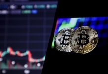 Bitcoin soars 2.5% following Trump’s new regulation Bitcoin soars 2.5% following Trump's new regulation