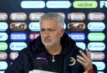 Galatasaray accuse Fenerbahce coach Jose Mourinho of making racist statements Galatasaray accuse Fenerbahce coach Jose Mourinho of making racist statements