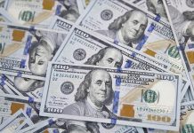 Dollar Weakens as Global Reserve Currency Amid De-Dollarization Dollar Weakens as Global Reserve Currency Amid De-Dollarization