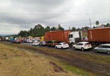 Holiday Rush and Heavy Rains Disrupt Nakuru–Eldoret Highway Holiday Rush and Heavy Rains Disrupt Nakuru–Eldoret Highway