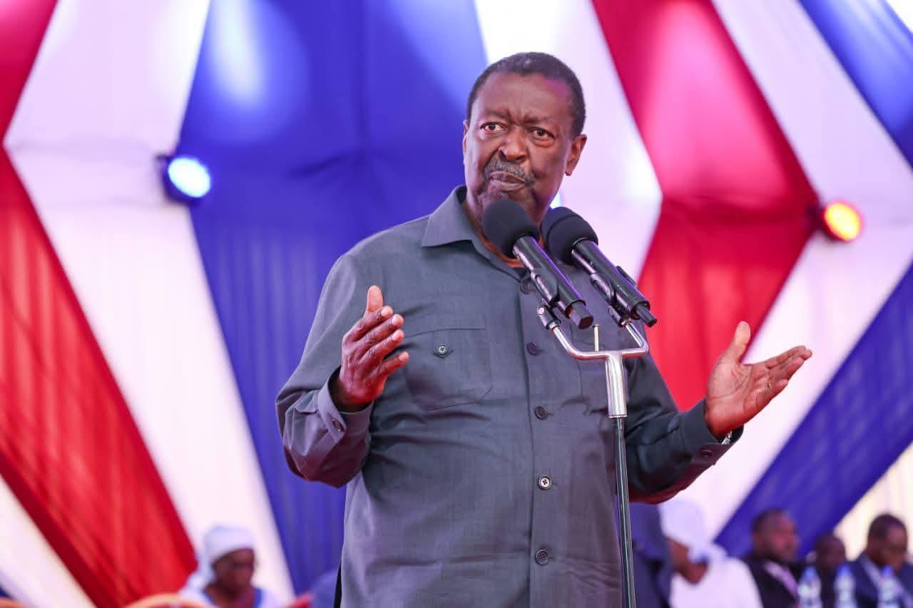 Mudavadi Criticizes Uhuru on Party Democracy at Funeral Mudavadi Criticizes Uhuru on Party Democracy at Funeral