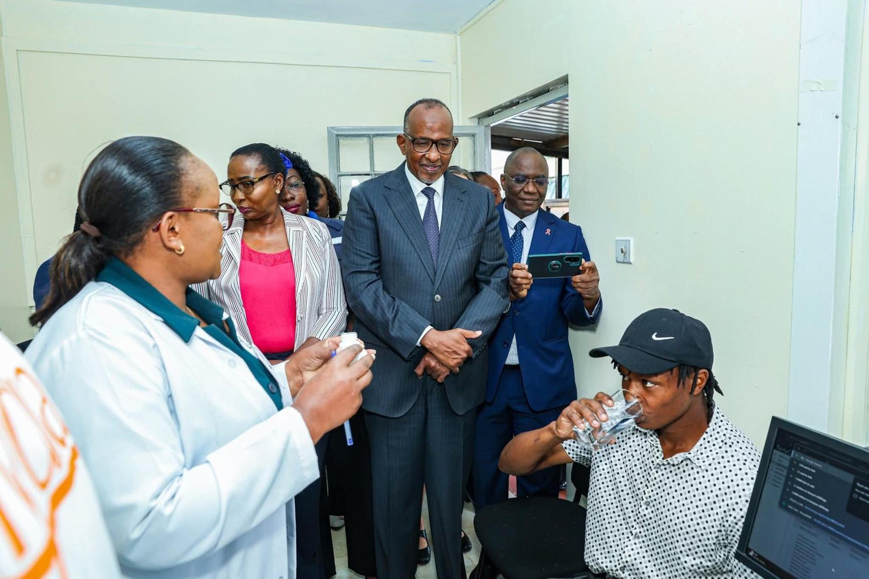 Samson Mutua First Kenyan to Receive Anti-HIV Injection Samson Mutua First Kenyan to Receive Anti-HIV Injection