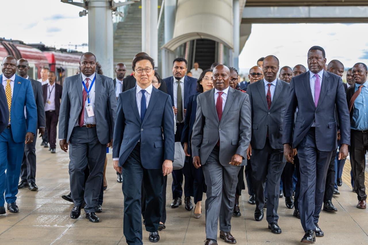 China Urges Kenya to Enhance Trade Climate for Growth China Urges Kenya to Enhance Trade Climate for Growth