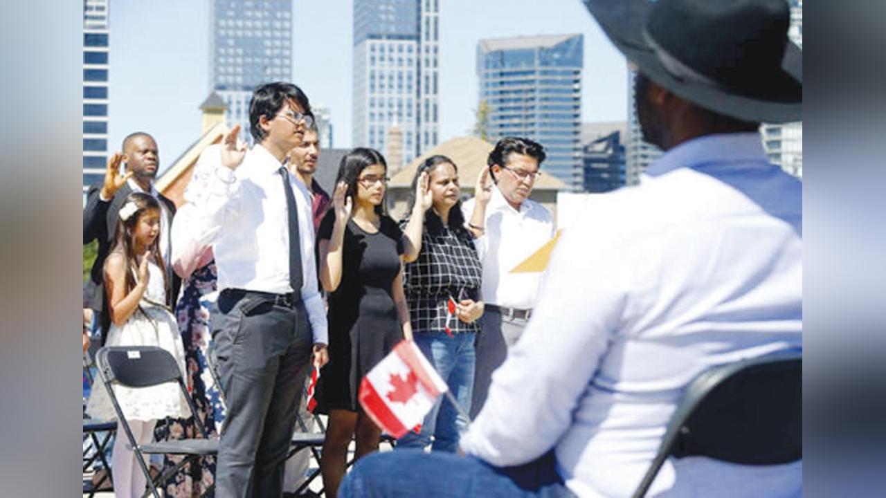 Fewer immigrants are becoming Canadian citizens