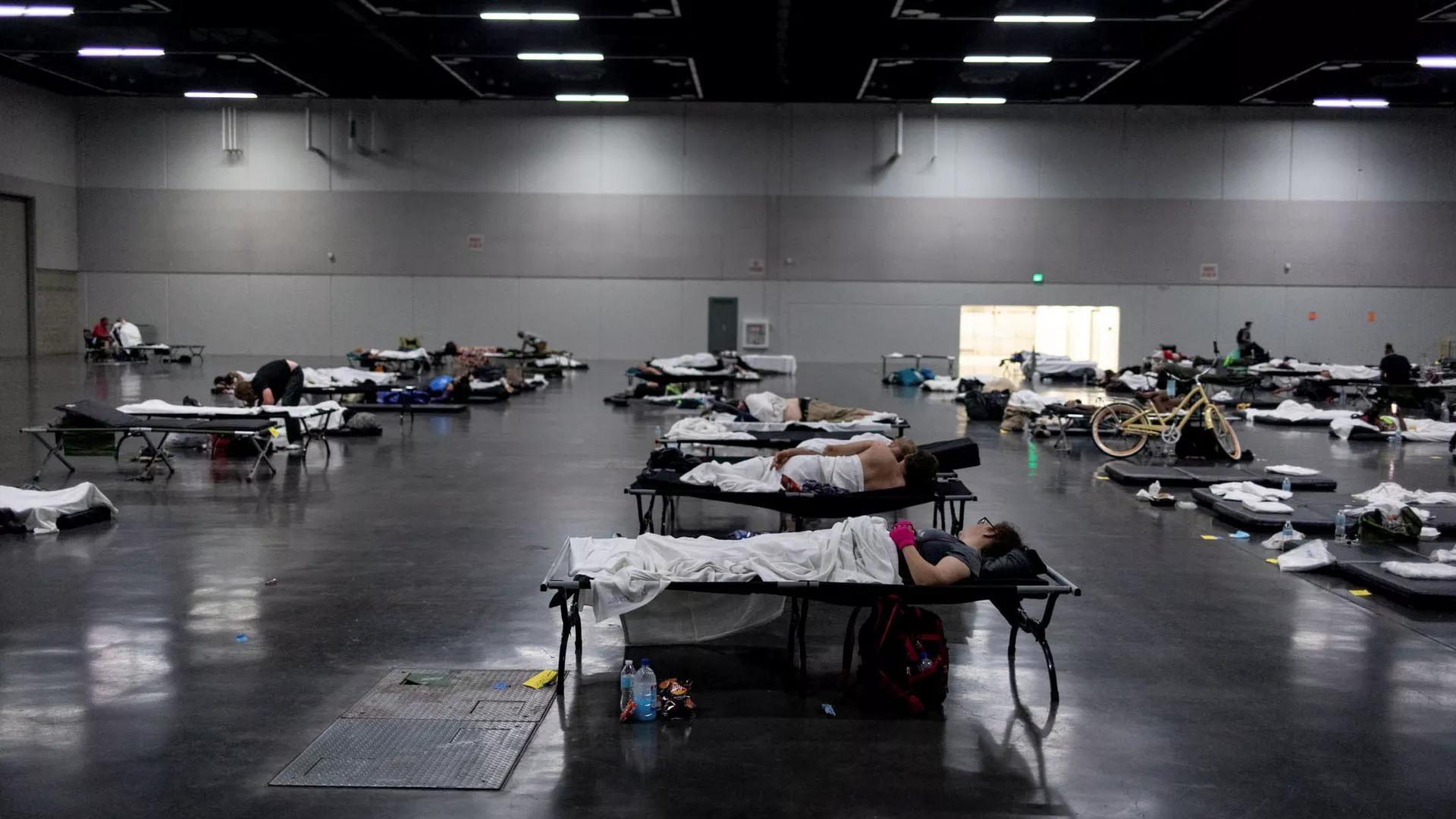 High Temperatures, Humidity Scorch Parts of US South as Hundreds of Flights Delayed High Temperatures, Humidity Scorch Parts of US South as Hundreds of Flights Delayed