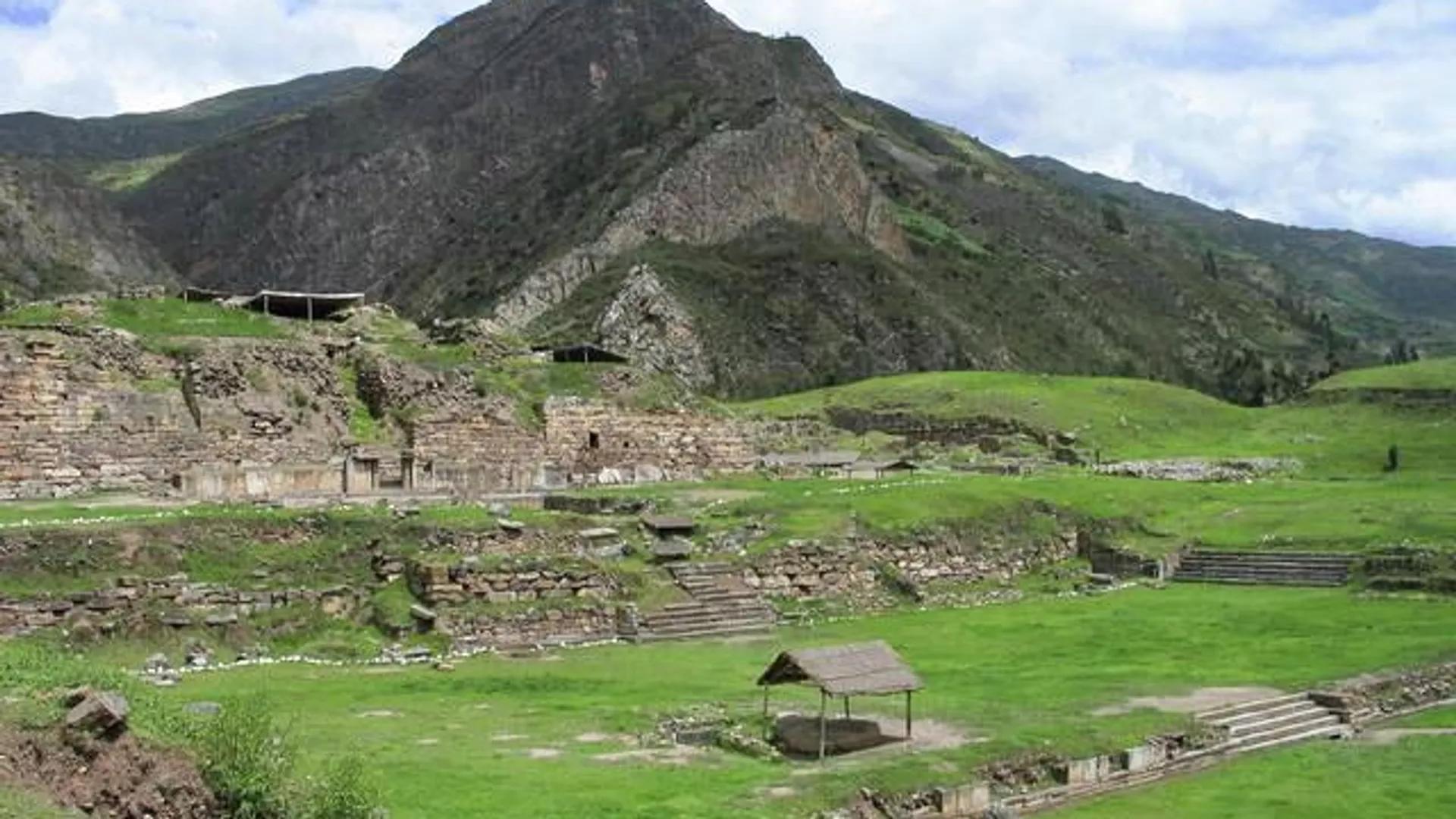 3,000-Year-Old Condor Ceramic Piece Found Inside Sealed Peruvian Temple 3,000-Year-Old Condor Ceramic Piece Found Inside Sealed Peruvian Temple