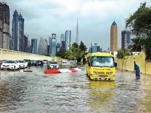 Part Of Dubai Goes Underwater As Streets Flood - Lesotho