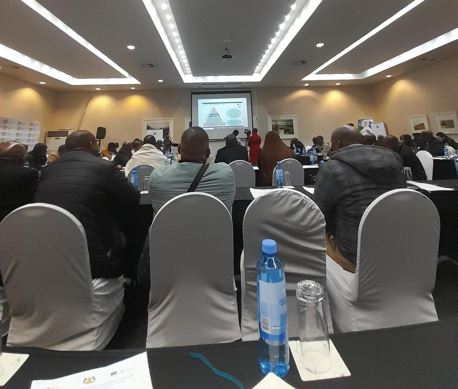 FOSTERING COMMUNITY RESILIENCE BY STRENGTHENING URBAN PREPAREDNESS SYSTEMS FOSTERING COMMUNITY RESILIENCE BY STRENGTHENING URBAN PREPAREDNESS SYSTEMS
