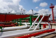 Oil Prices Fall as Trade Talks Stall Before Tariff Deadline Oil Prices Fall as Trade Talks Stall Before Tariff Deadline