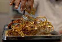 Gold heads for weekly loss on stronger dollar Gold heads for weekly loss on stronger dollar