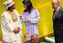 UN Delegates Showcase Culture and Tradition Through Fashion UN Delegates Showcase Culture and Tradition Through Fashion