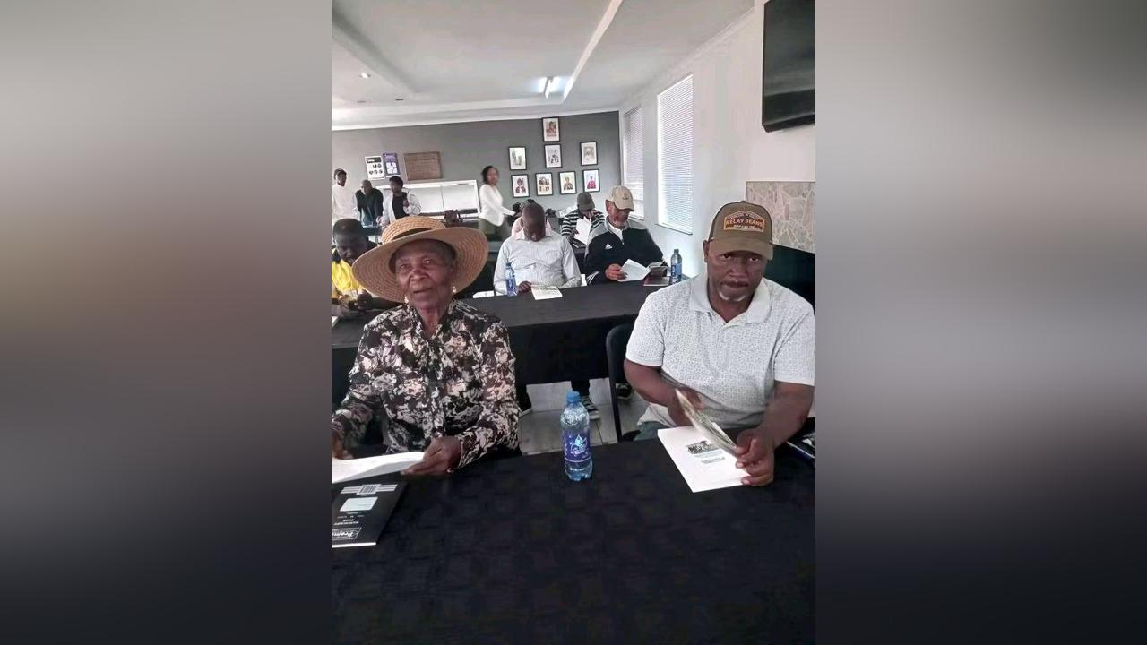 DAIRY FARMERS ATTEND TRAINING DAIRY FARMERS ATTEND TRAINING