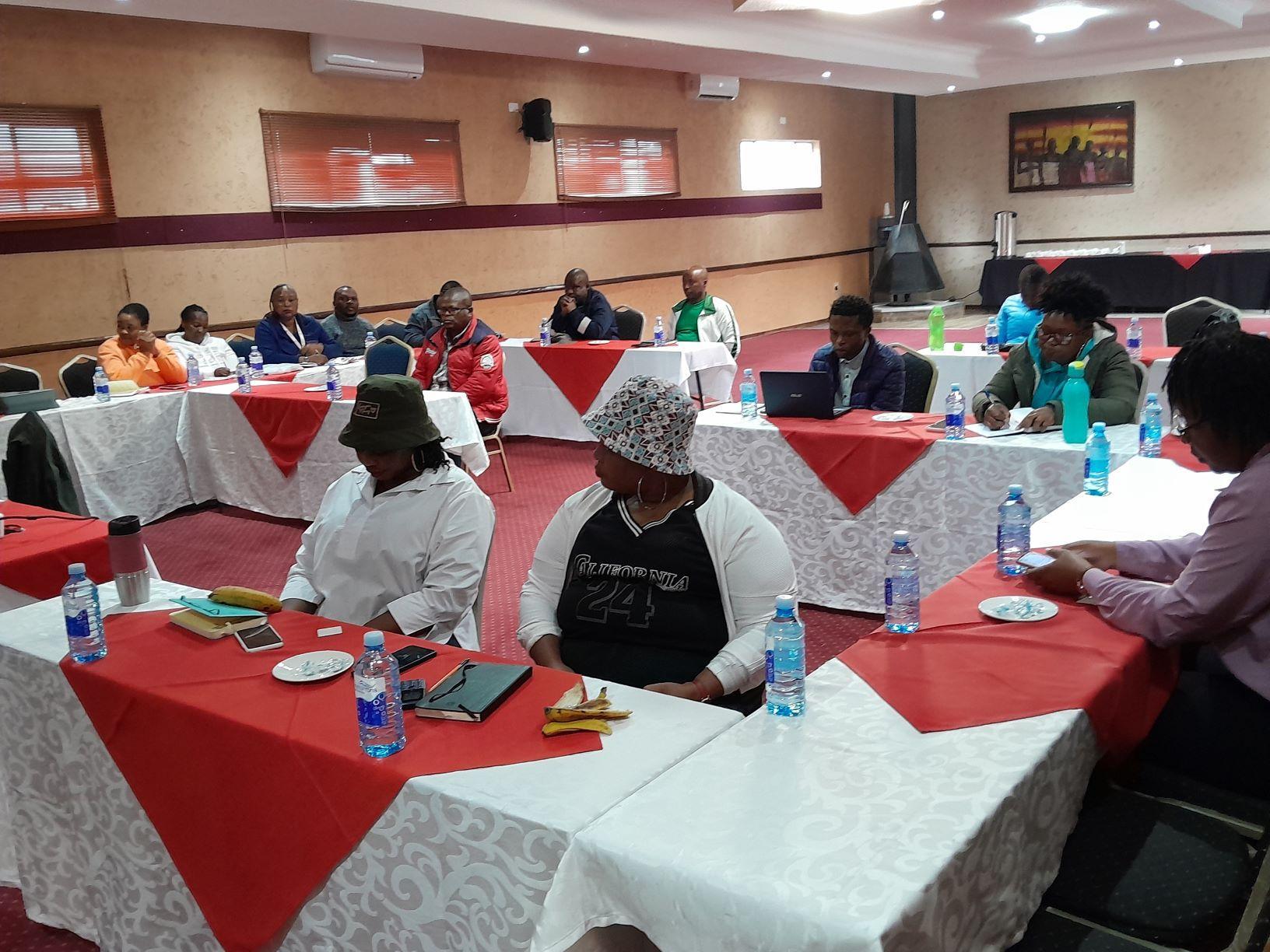 NATIONAL CLIMATE OUTLOOK FOR 2025/2026 FORUM NATIONAL CLIMATE OUTLOOK FOR 2025/2026 FORUM