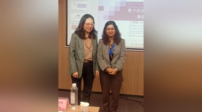 CHINA’S EXPERIENCE IN AGRICULTURAL MODERNISATION CHINA’S EXPERIENCE IN AGRICULTURAL MODERNISATION