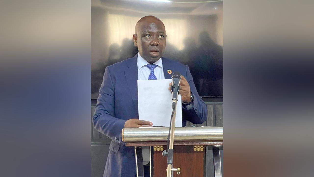 FOOT, MOUTH DISEASE THREAT TO LESOTHO FOOT, MOUTH DISEASE THREAT TO LESOTHO