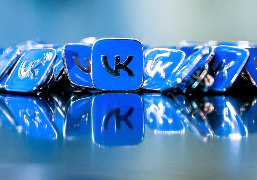 Russia Looks to China's WeChat Douyin for Max Messenger Russia Looks to China's WeChat Douyin for Max Messenger