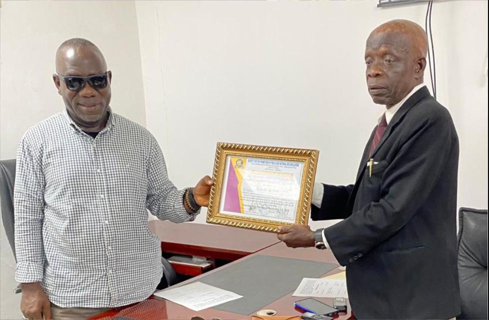 Crime Stoppers Liberia CEO Saryon Wins 2021 Peace, Reconciliation & Productive Award Crime Stoppers Liberia CEO Saryon Wins 2021 Peace, Reconciliation & Productive Award