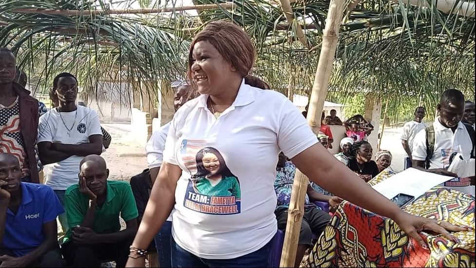 Residents of Electoral District One in Bong County Laud Minister Bracewell for Solar Lights Installation Residents of Electoral District One in Bong County Laud Minister Bracewell for Solar Lights Installation