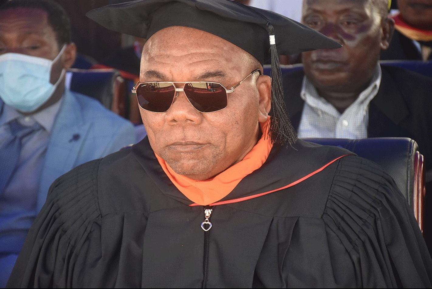 Senate Pro-Tempore Albert Chie challenges University of Liberia Graduates to Enter the Labour Force With an Attitude of Making Positive Impacts Senate Pro-Tempore Albert Chie challenges University of Liberia Graduates to Enter the Labour Force With an Attitude of Making Positive Impacts