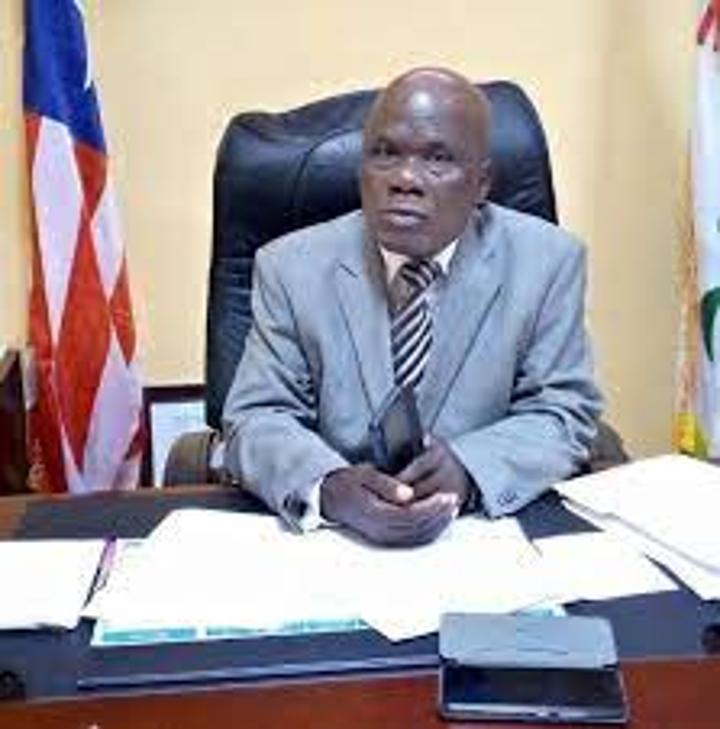 Senate to reduce tenure posts in government Senate to reduce tenure posts in government