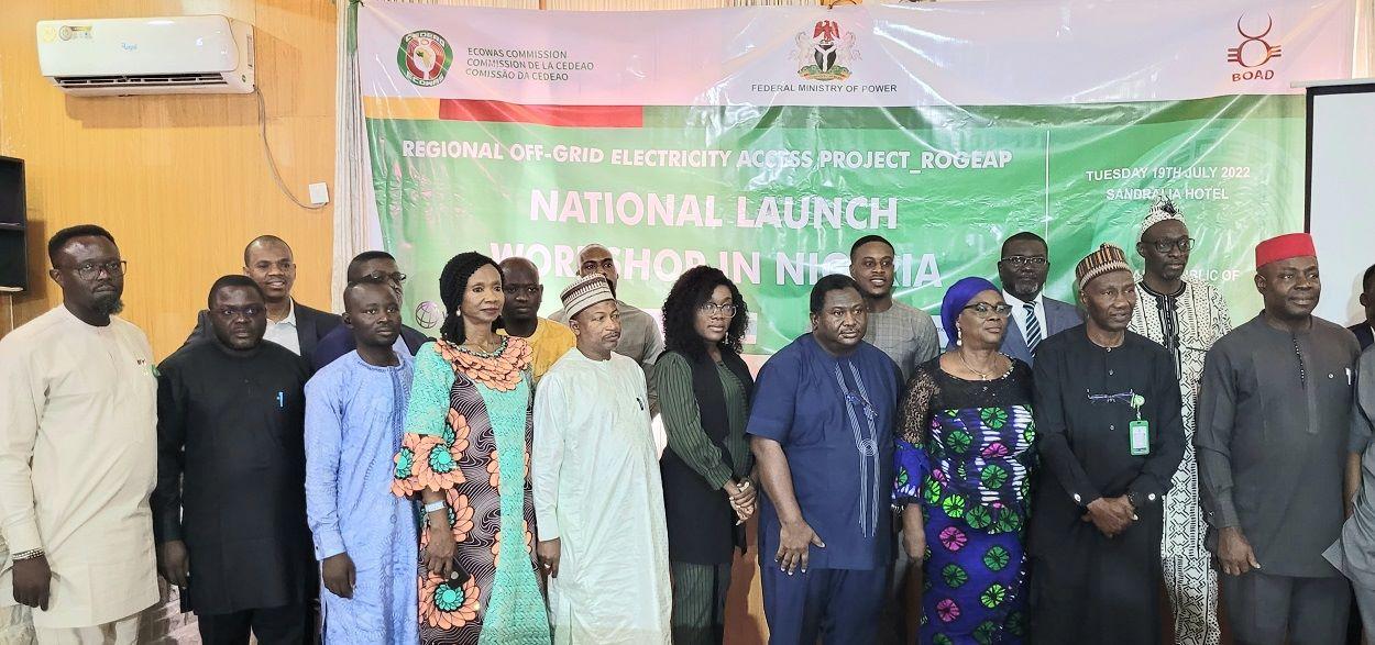 Developing Off-Grid Electricity Access in Sub-Saharan Africa: Formal launch of the ECOWAS ROGEAP project in Nigeria Developing Off-Grid Electricity Access in Sub-Saharan Africa: Formal launch of the ECOWAS ROGEAP project in Nigeria