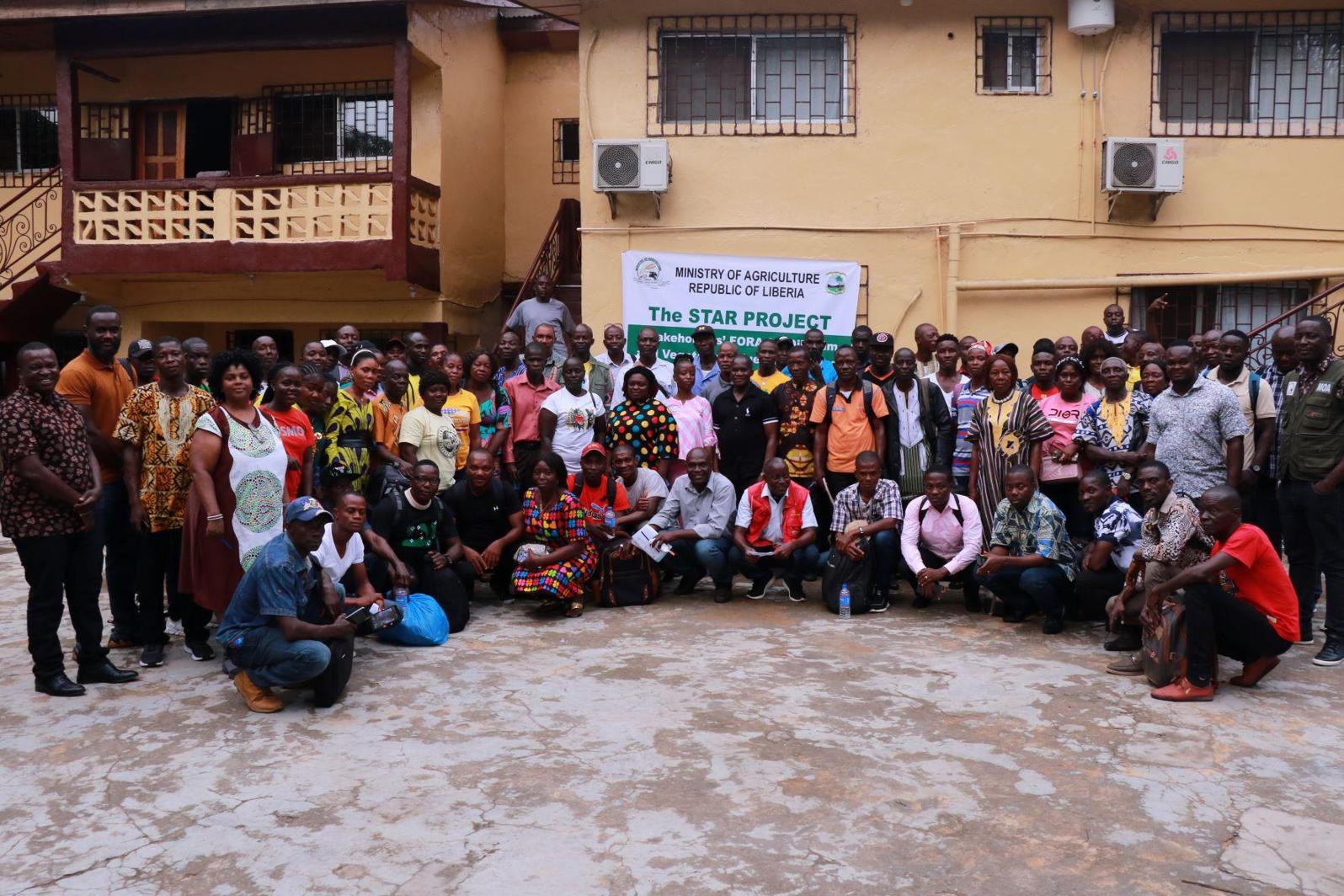 Vegetables and oil palm producers and merchants agree on climate-smart agriculture Vegetables and oil palm producers and merchants agree on climate-smart agriculture