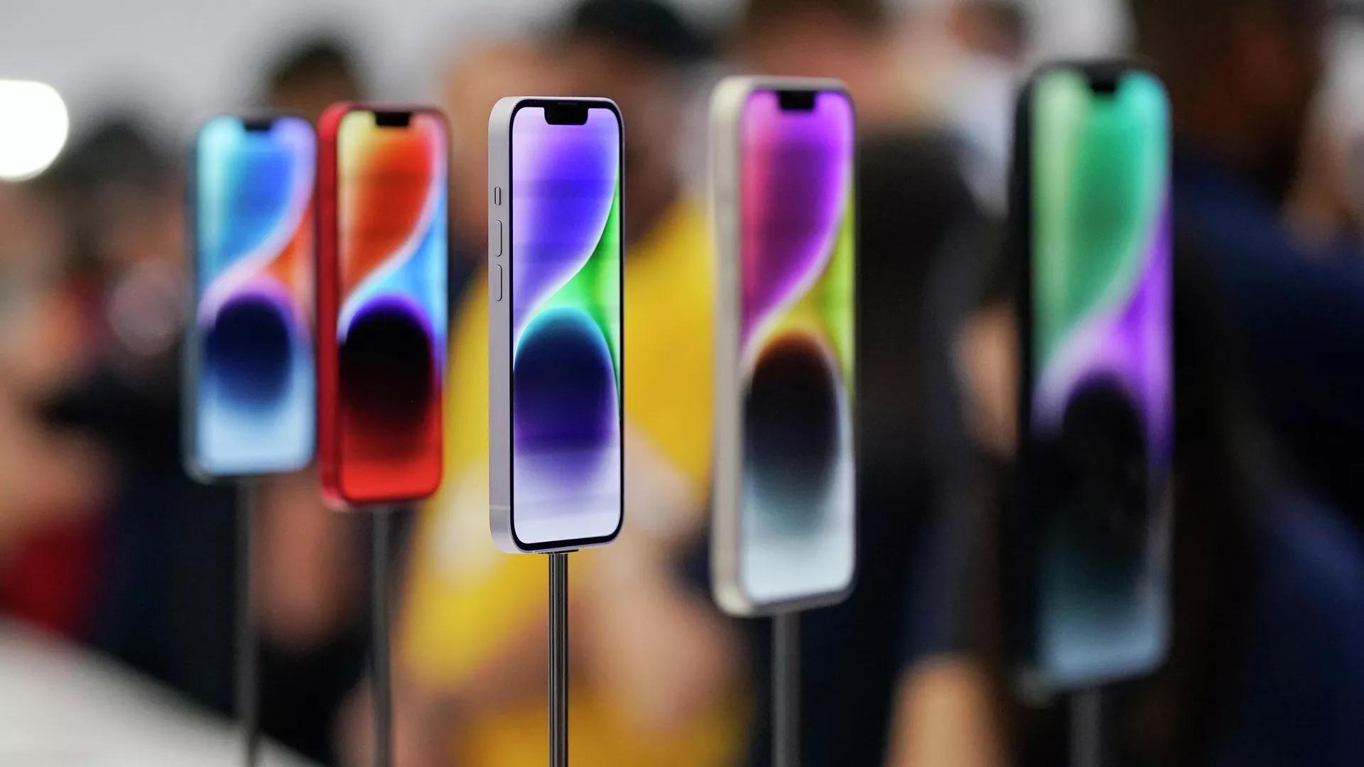 Apple to Change iPhones to USB-C To Comply With EU Law Apple to Change iPhones to USB-C To Comply With EU Law