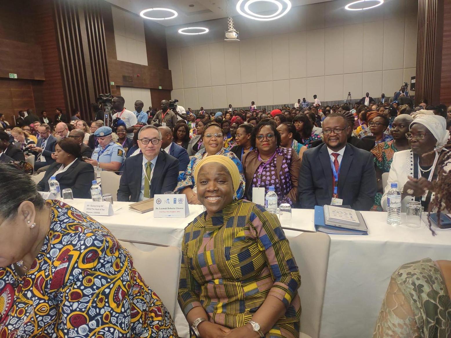 Ellen and Gbowee inspire Int’l Women’s Confab Ellen and Gbowee inspire Int’l Women’s Confab
