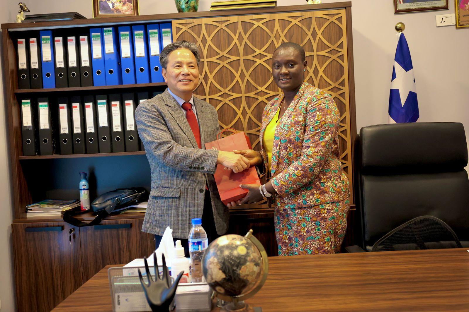 “Liberia is open to both investment proposals and technical cooperation” – DG Glassco Tells Visiting Korean Ambassador “Liberia is open to both investment proposals and technical cooperation” – DG Glassco Tells Visiting Korean Ambassador