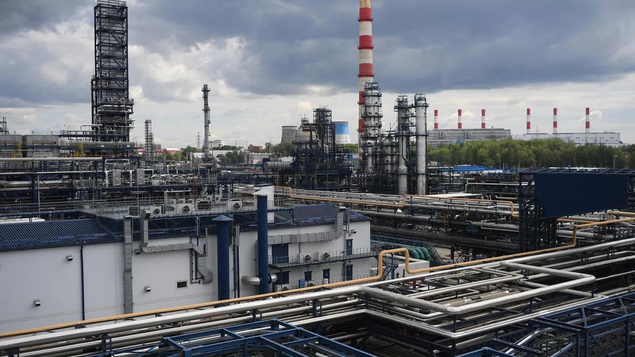 African Nations Reportedly Boost Russian Oil Imports Amid EU Sanctions African Nations Reportedly Boost Russian Oil Imports Amid EU Sanctions