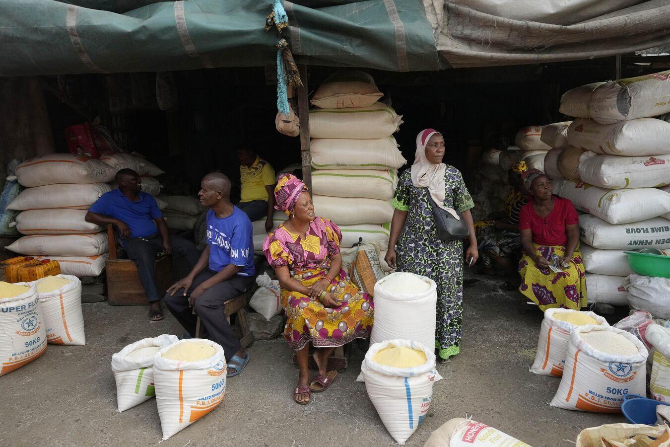 Multinational Companies Control Food Supply in Africa & Benefit From Increasing Prices, Report Says Multinational Companies Control Food Supply in Africa & Benefit From Increasing Prices, Report Says