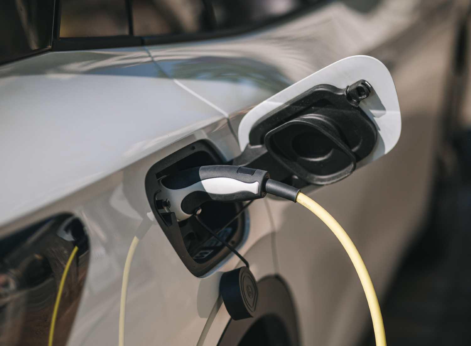 ARDA Week: Cleaner Fuels, Vehicles will Contribute to Emission Reduction ARDA Week: Cleaner Fuels, Vehicles will Contribute to Emission Reduction