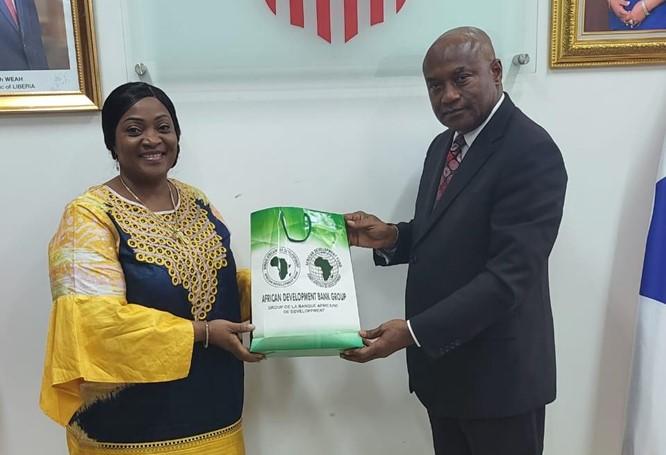 African Development Bank VP Meets VP Howard-Taylor: Announces Proposal To Establish Youth Entrepreneurship And Investment Bank African Development Bank VP Meets VP Howard-Taylor: Announces Proposal To Establish Youth Entrepreneurship And Investment Bank