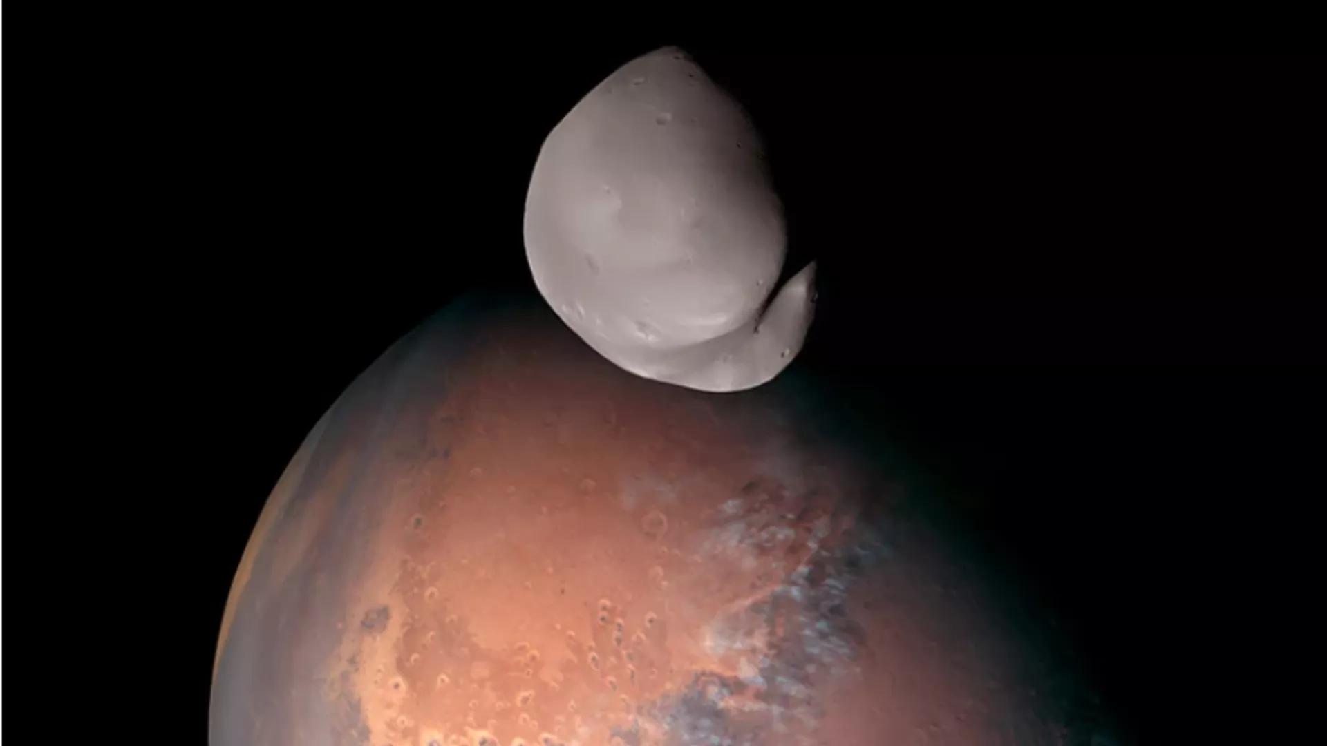 Probe Snaps First Close-Up Image of Deimos & Makes Shocking Find Probe Snaps First Close-Up Image of Deimos & Makes Shocking Find